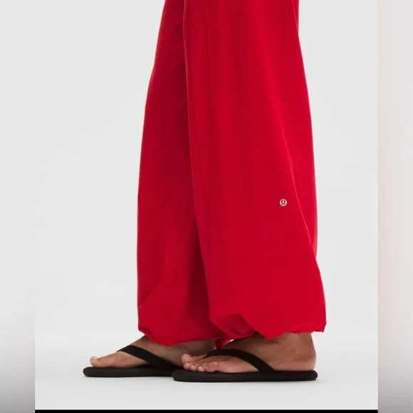 lululemon athletica Define High Rise Red Wide-Leg Pants - Picture 2 of 6